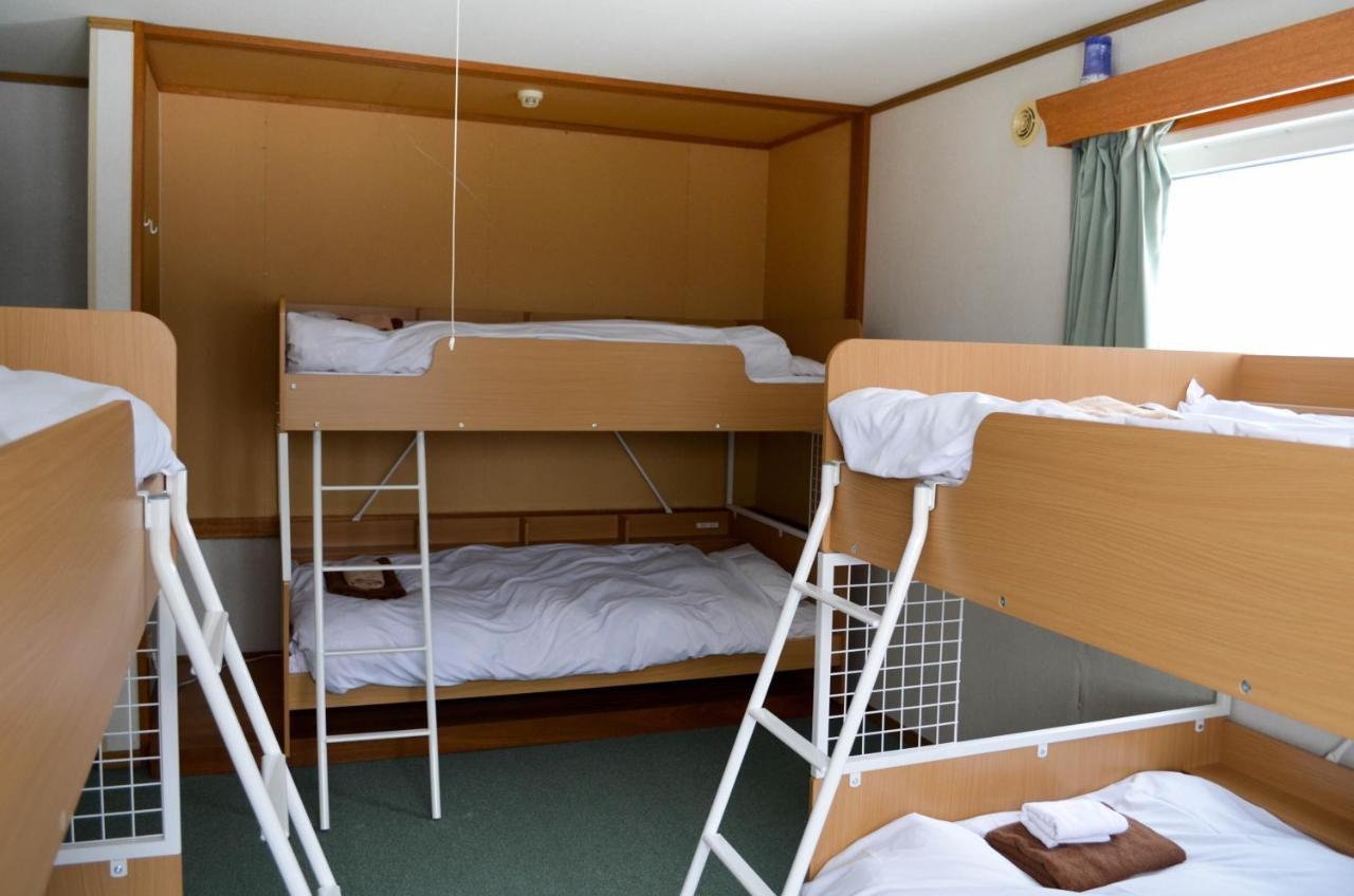 Absolute Niseko Lodge Hirafu Exterior photo